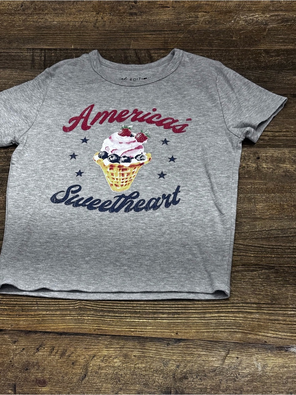 Gray 'America's Sweetheart' Graphic Tee with Ice Cream Motif